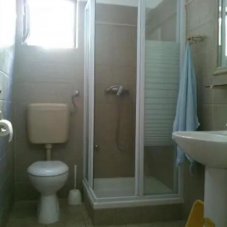 Apartment Mis *