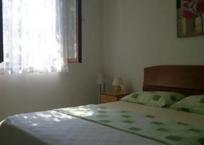 Mis Apartmán Petrcane